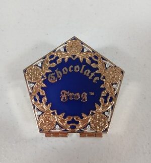 Universal Studios Wizarding World of Harry Potter Chocolate Frog Scented Pin