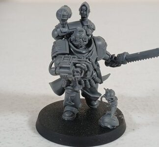 Sanguinary Priest Blood Angels Space Marines Warhammer 40K Games Workshop