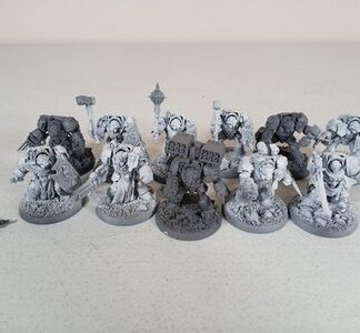 Terminator Assault Squad of 11x, 1x Captain Magentized Bases Space Marines 40K