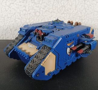 Land Raider Tank Painted Ultramarines Space Marines Warhammer 40K Games Workshop
