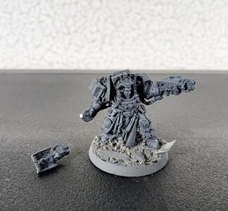 Librarian in Terminator Armor Force Staff Magnetized Base Primed Space Marines