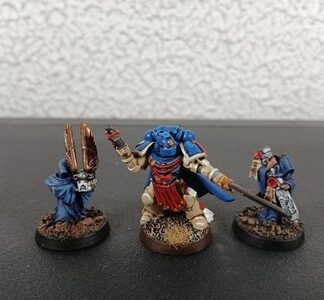 Chapter Master Painted + 2 Tokens Space Marines Ultramarines Warhammer 40K GW