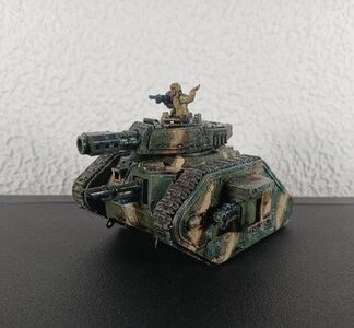 Leman Russ Tank Painted Astra Militarum Warhammer 40K Games Workshop
