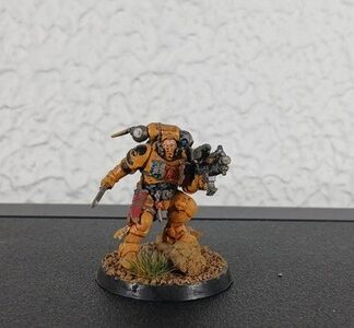Lieutenant in Phobos Armor Painted Magnet Iron Hands Space Marines Warhammer 40K