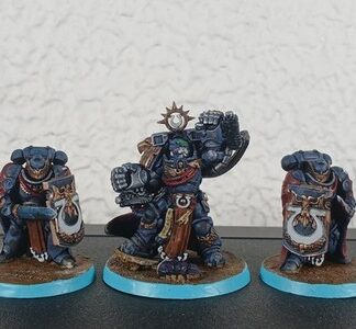 Marneus Calgar + 2x Ventrix Guard Painted Space Marines Ultramarines 40K GW