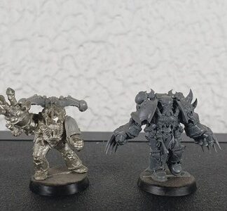 Chosen Squad of 2x Chaos Space Marines World Eaters Warhammer 40K Games Workshop