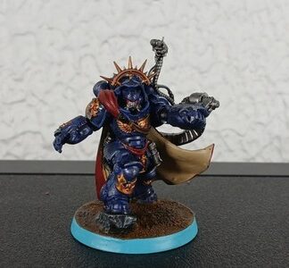 Captain in Gravis Armor Painted Magnet Ultramarines Space Marines Warhammer 40K