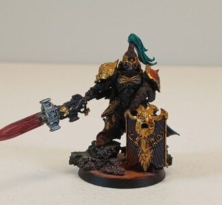 Shield Captain Painted Adeptus Custodes Warhammer 40K Games Workshop